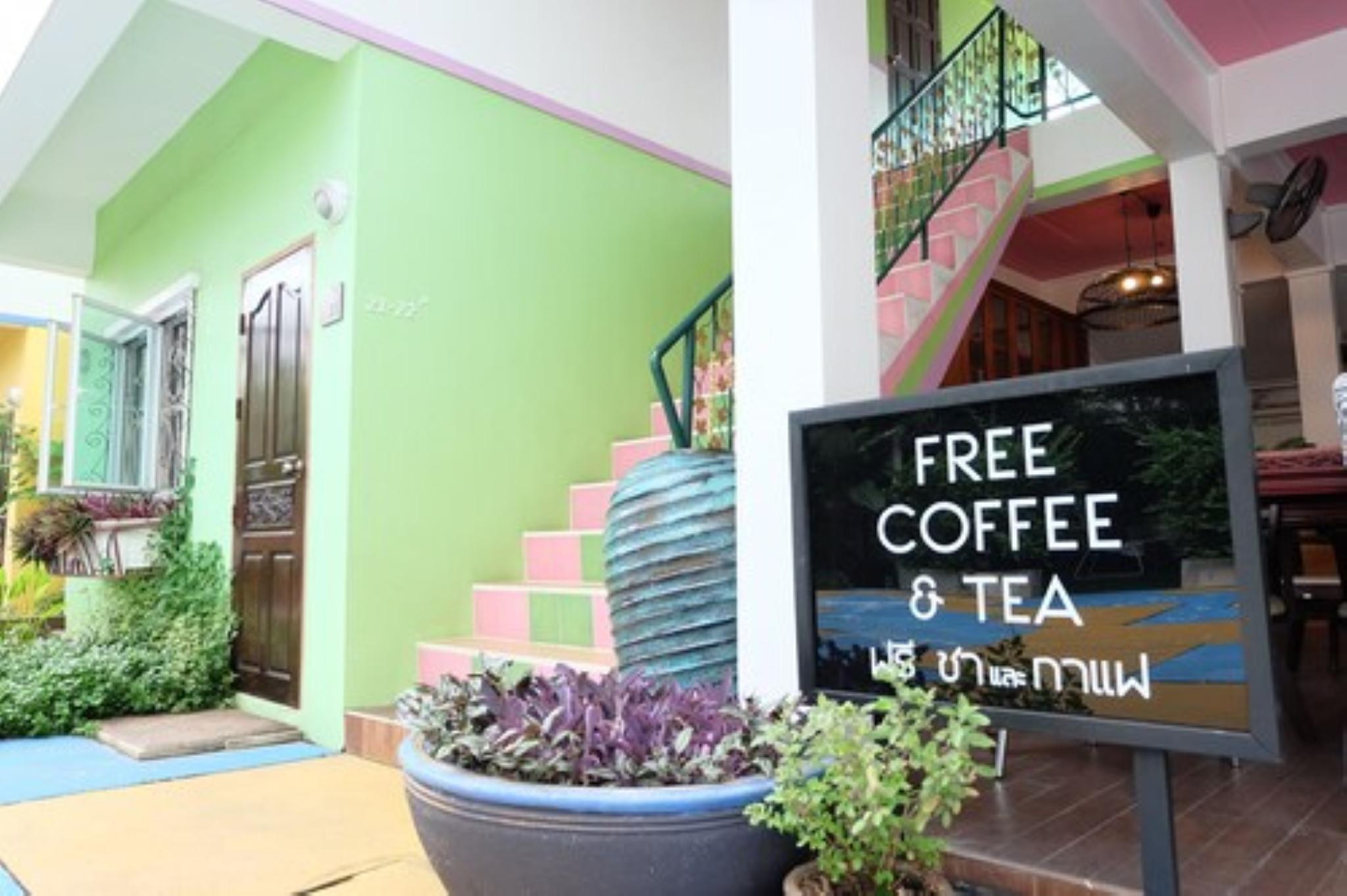 Issara House Bangkok Hotel Luaran gambar