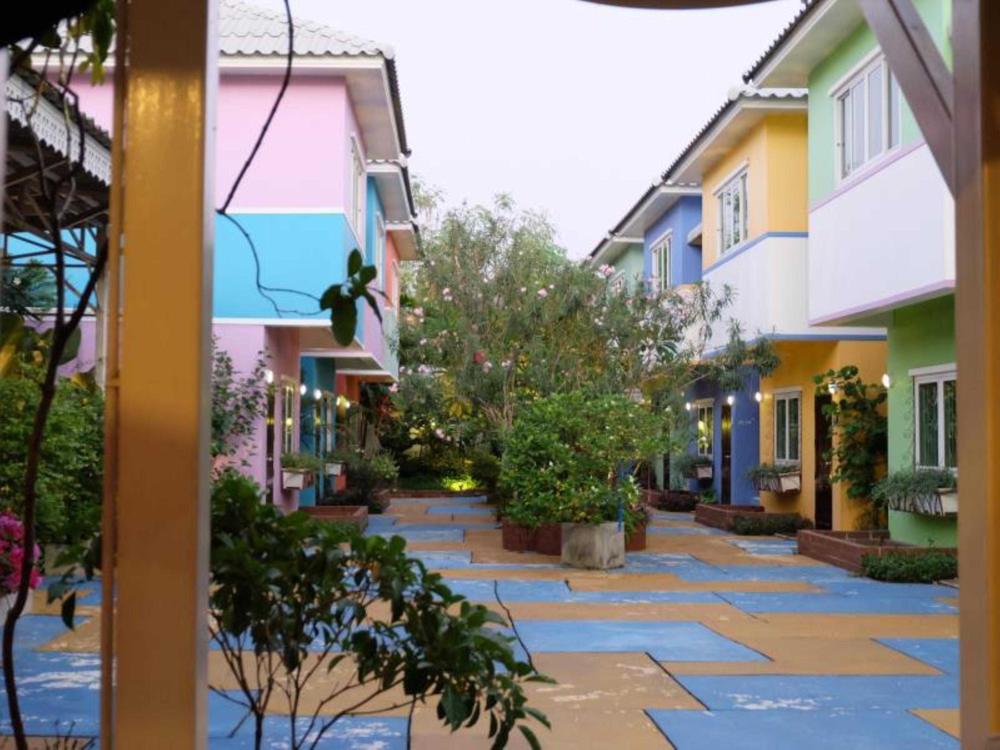 Issara House Bangkok Hotel Luaran gambar